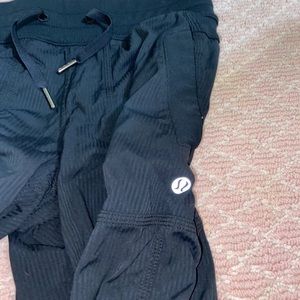 lulu lemon pants